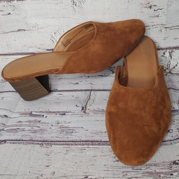 Universal Thread Shoes - Universal Thread Shoes Size 7.5 Mule Heel Suede